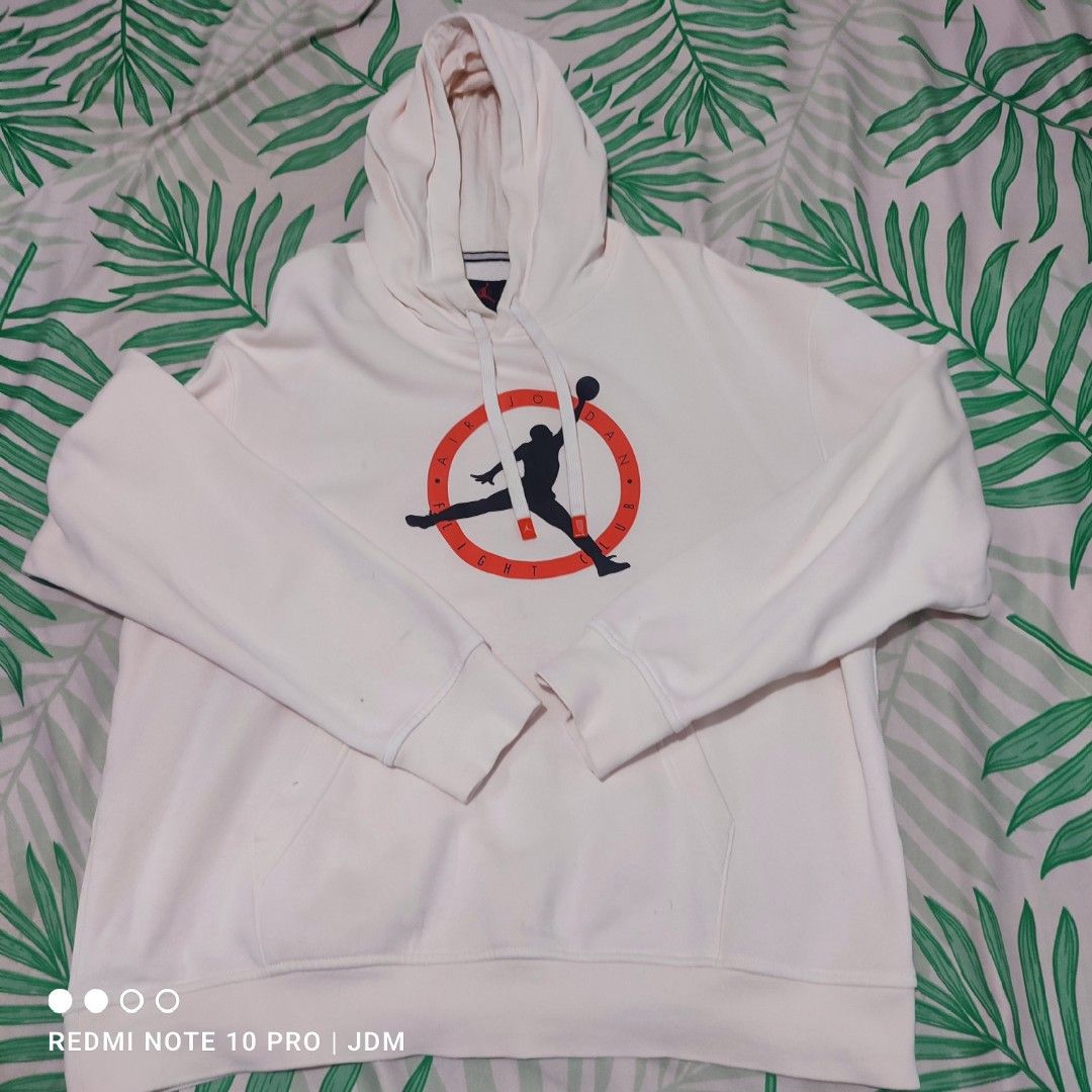 Jordan Flight MVP Graphic Pullover Hoodie (Category: Hoodies) located in Antipolo. Submitted by klashnikov (Listing ID 1469239230, Image 1). Description: Jordan Flight MVP Graphic Pullover Hoodie, yung fabric color nya is ligth rose white ganda nito promise solid piece sya Size:XL Dimes: 24".5x27" Tags:complete Condition:Excellent Honest issue:used Payment option:Bank transfer,gcash,cash ₱1000 Pwede videocall for legitimacy Pwede pickup sa aking 