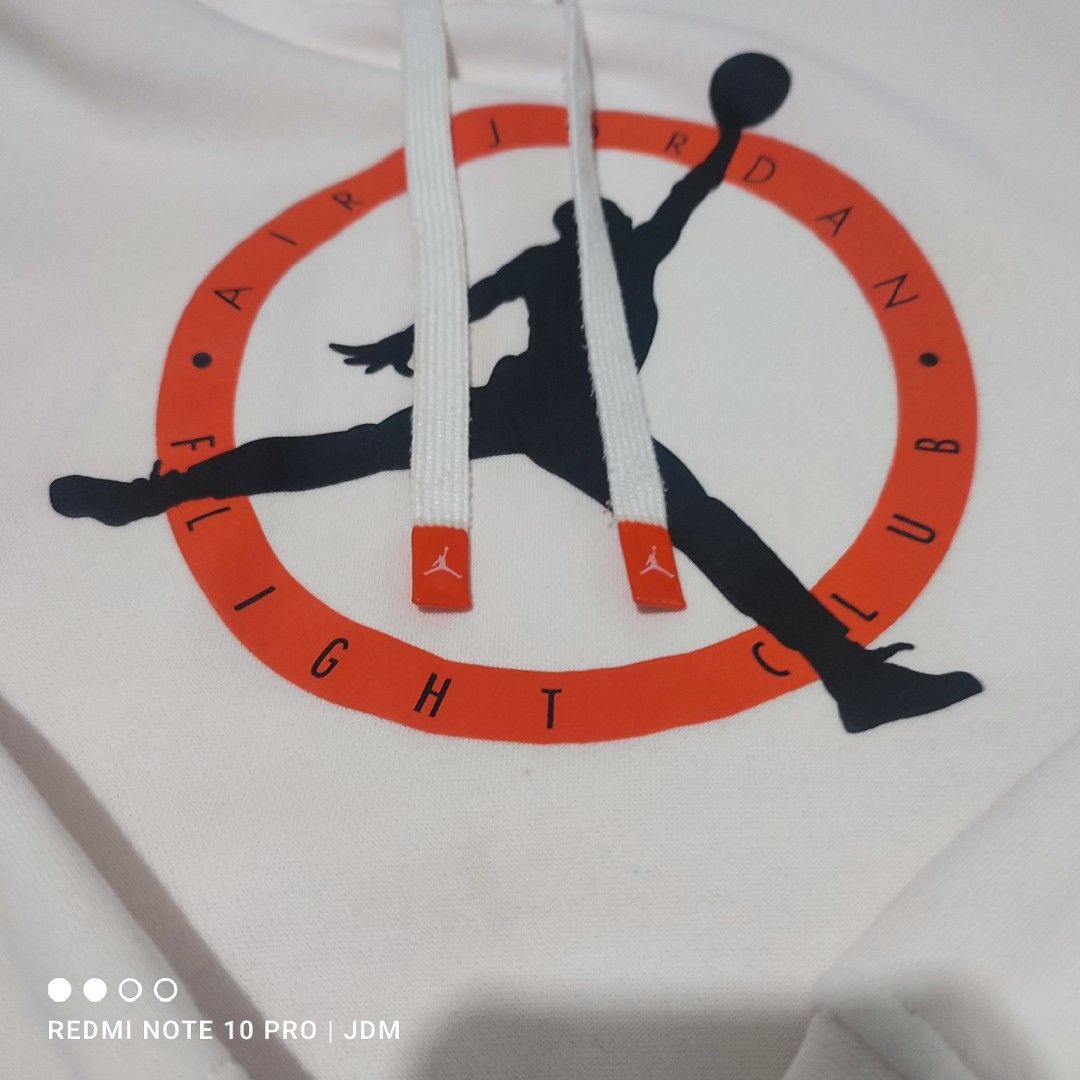 Jordan Flight MVP Graphic Pullover Hoodie (Category: Hoodies) located in Antipolo. Submitted by klashnikov (Listing ID 1469239230, Image 2). Description: Jordan Flight MVP Graphic Pullover Hoodie, yung fabric color nya is ligth rose white ganda nito promise solid piece sya Size:XL Dimes: 24".5x27" Tags:complete Condition:Excellent Honest issue:used Payment option:Bank transfer,gcash,cash ₱1000 Pwede videocall for legitimacy Pwede pickup sa aking 