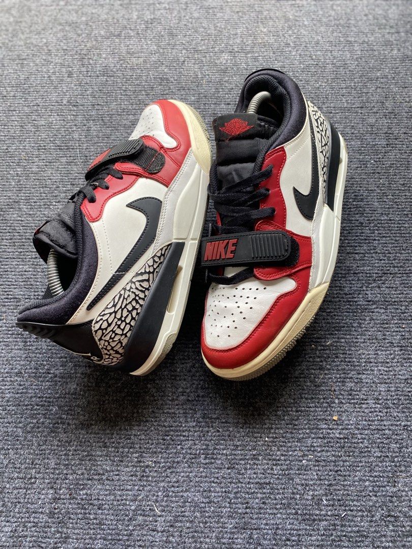 Jordan legacy low 312 Chicago (Category: Sneakers) located in Dumaguete. Submitted by freshdropsph (Listing ID 1469309433, Image 2). Description: LOCATION : NEGROS ORIENTAL Can ship nationwide Gcash payment No cod/cop Please check my reviews for assurance Unli vouch Negotiable .