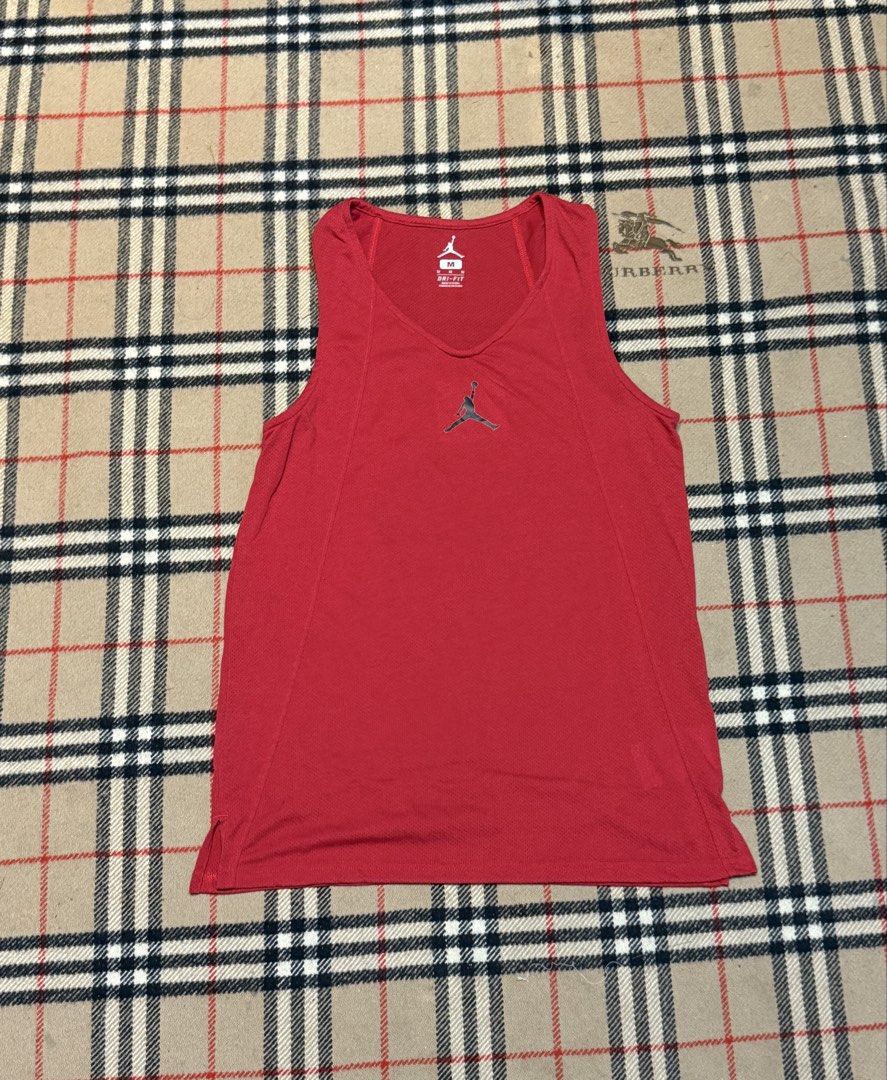 Jordan Sando (Category: Activewear) located in Cavite. Submitted by markjoseph24866 (Listing ID 1469169425, Image 1). Description: .
