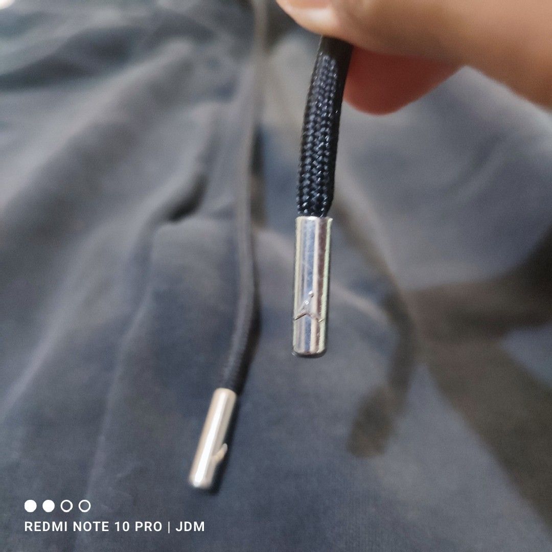 Jordan Statement Pants (Category: Joggers) located in Antipolo. Submitted by klashnikov (Listing ID 1469248571, Image 3). Description: Jordan Statement Pants Size:2XL Dimes:34"-40" x 41" hem 7.5" leg opening 12" Tags:Intact Condition:Very Good Honest issue:used Payment option:Bank transfer,gcash,cash ₱700 only Pwede videocall for legitimacy Pwede pickup sa aking munting garahe waze (JDM thrift shop) Pwedeng meetup around upper Antipolo,pag malayo