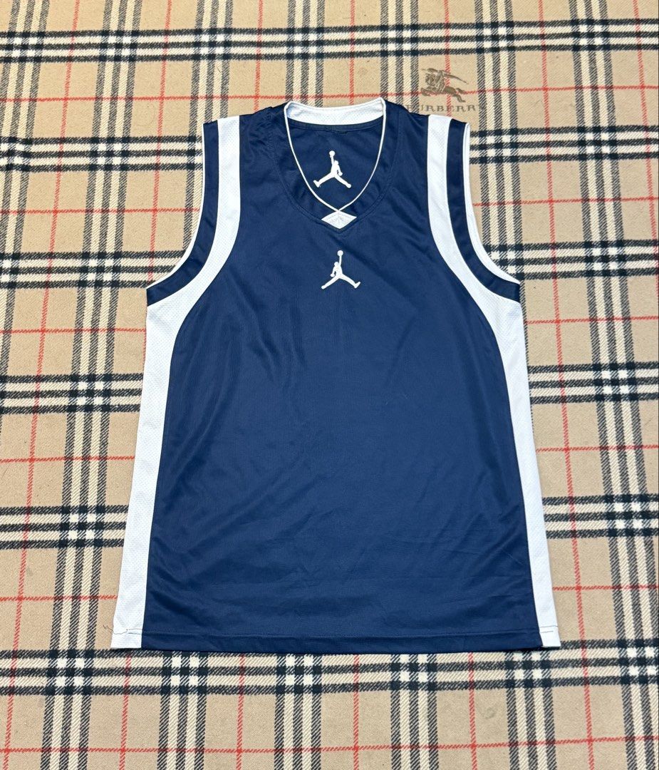 Jordan tank top (Category: Activewear) located in Cavite. Submitted by markjoseph24866 (Listing ID 1469170428, Image 1). Description: .