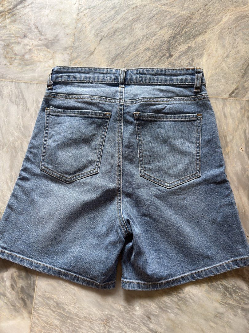 Jorts (Category: Jeans) located in Cainta. Submitted by veronicasdeclutter (Listing ID 1469174617, Image 2). Description: .