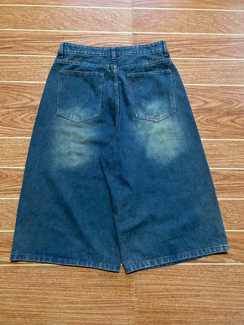 Jorts Mud Washed (Category: Shorts) located in Biao. Submitted by benthrift09 (Listing ID 1469251700, Image 2). Description: .