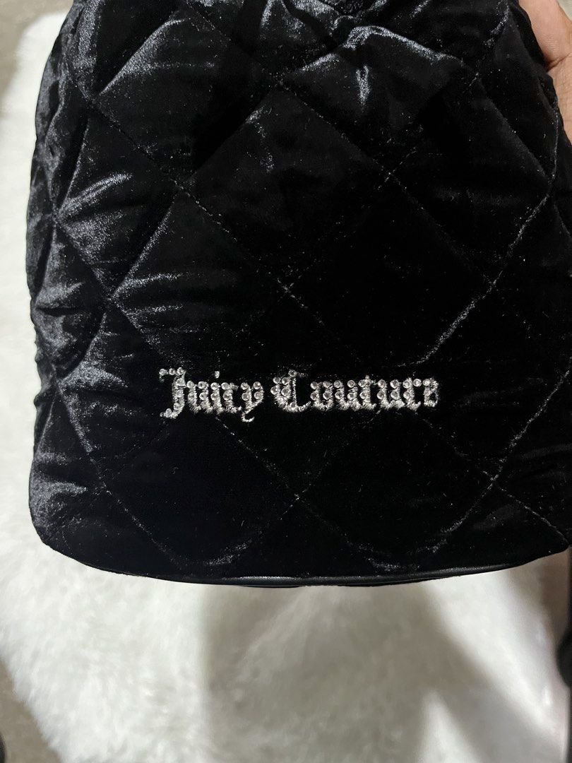 Juicy Couture (Category: Tote Bags) located in Cotabato. Submitted by big_cash (Listing ID 1469186985, Image 2). Description: .