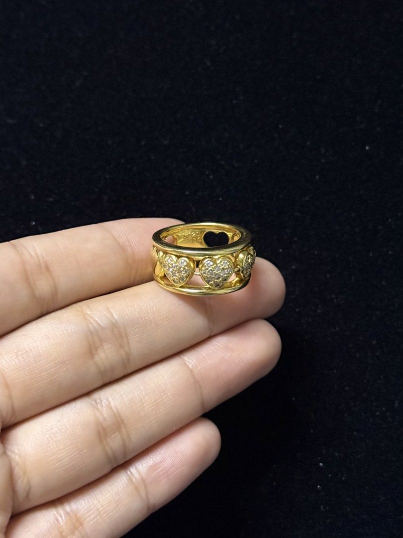 K18 Japan Diamond Heart Ring (Category: Rings) located in Manila. Submitted by danica_delara_797 (Listing ID 1469337529, Image 3). Description: K18 Japan Gold Ring Reversible Heart 11.7 grams Size 6 D0.30 R0.20 8,200 per gram ( slightly nego ) COD & COP available with minimal security deposit. 📍Manila.