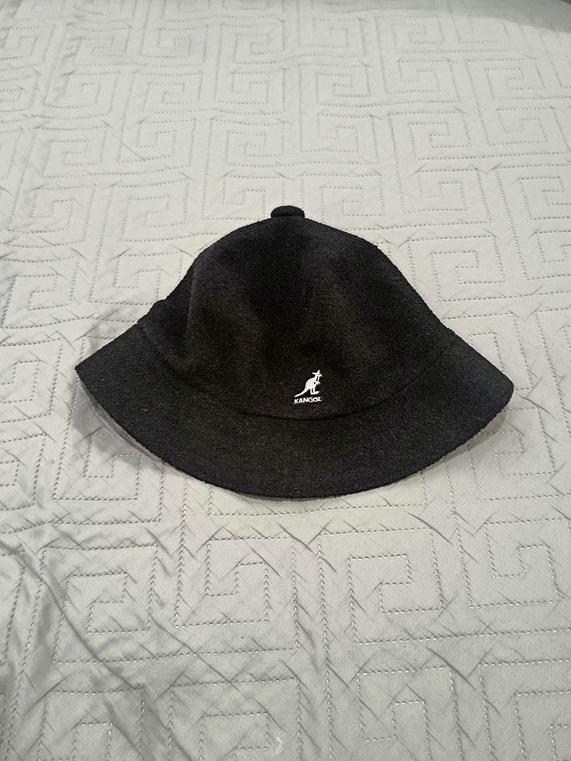 Kangol Bermuda Casual Bucket Hat (Category: Caps & Hats) located in Santa Cruz. Submitted by friendlyfire1 (Listing ID 1469269872, Image 1). Description: Good as new.