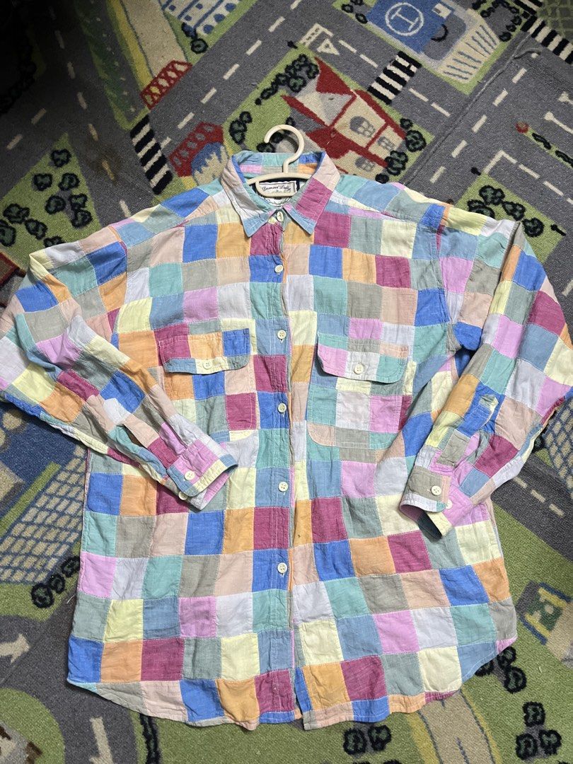 kemeja patchwork (Category: Tshirts & Polo Shirts) located in Kota Bharu. Submitted by meyrobot (Listing ID 1469295821, Image 2). Description: kemeja patchwork pit 22 labuh 30 condition 9/10 .