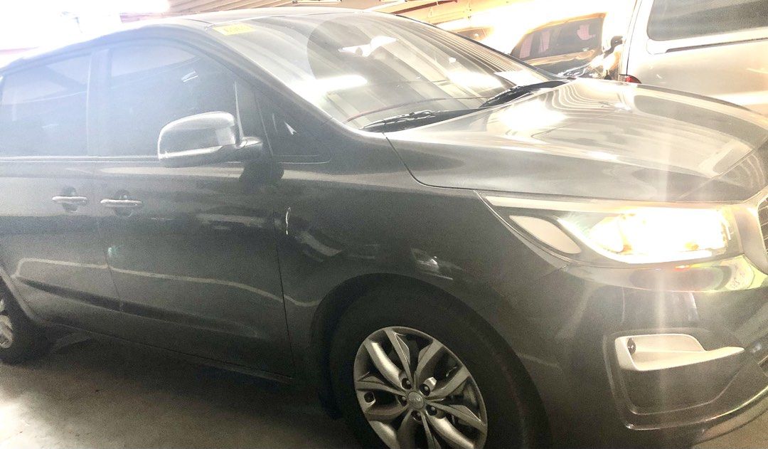 Kia Carnival 2.2L Auto (Category: Used Cars) located in Quezon City. Submitted by 09772114278 (Listing ID 1469167908, Image 1). Description: 2020 carnival A/T Diesel CRDI 11 seater Power sliding door 40,000 km only Casa maintained 0917-3170583.