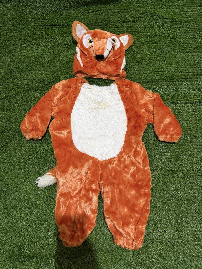 Kids Plush Fox Costume with Hood (Category: Babies & Kids Fashion) located in San Fernando. Submitted by InvisibleMe (Listing ID 1469381613, Image 1). Description: - Adorable orange and white fox costume for toddlers - Includes a separate hood with cute fox ears and embroidered eyes - Features a cozy white belly panel and an attached tail at the back - Made with ultra-soft, kid-friendly material - Easy slip-on design perfect for Halloween, partie
