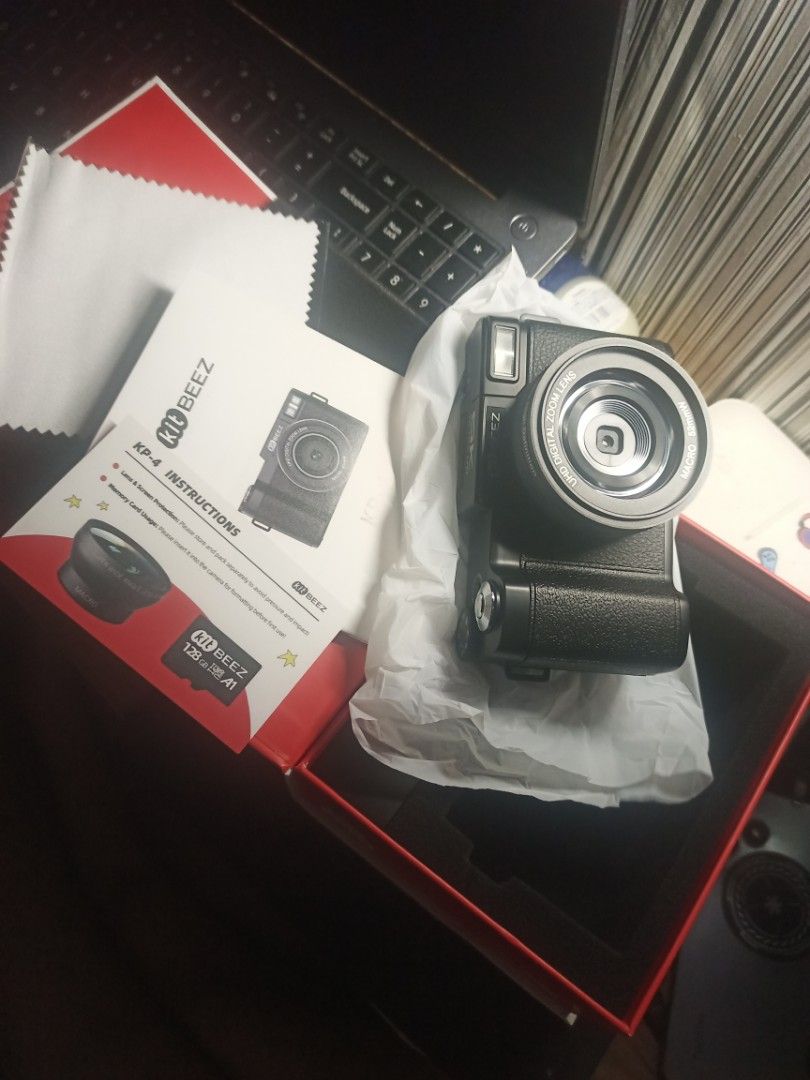 Kit Beez KP-4 Profession Retro Digital Camera (Category: Cameras) located in Manila. Submitted by tyrone_ye (Listing ID 1469386736, Image 2). Description: Inopen just for testing nothing else - Model: Kit Beez KP-4 Retro Digital Camera - Condition: Unpacked and complete in box, ready to use - Key Features: 5K HD imaging, 180-degree flip screen for selfies, built-in WiFi connectivity, and intelligent pop-up flash - In-the-Box Accessories: Battery,