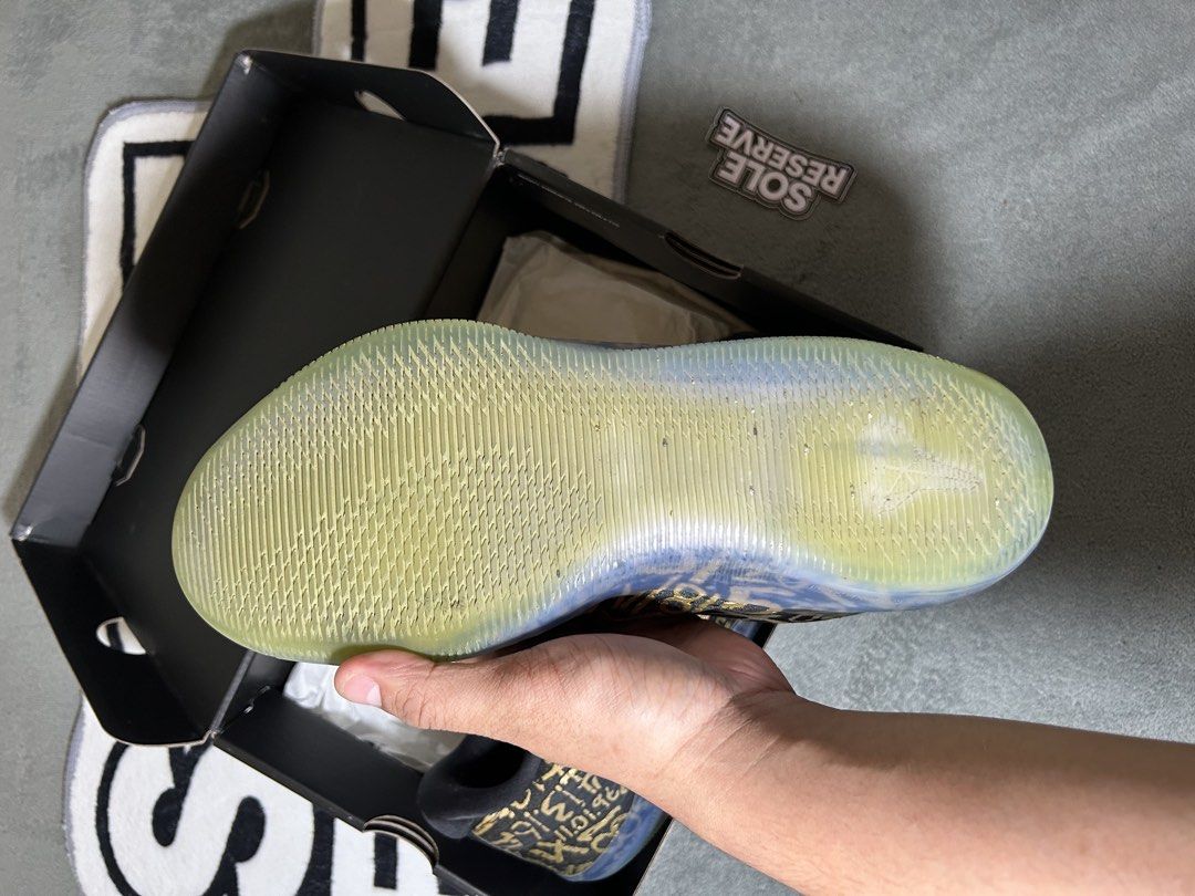 Kobe 11 Mamba Day (Category: Sneakers) located in Paranaque City. Submitted by solesepz (Listing ID 1469311179, Image 3). Description: 𝐅𝐎𝐑 𝐒𝐀𝐋𝐄 / 𝐅𝐎𝐑 𝐓𝐑𝐀𝐃𝐄 Kobe 11 “Mamba Day” ₱6,995 Only Size 11 Used 8.5/10 Condition Signs of Usage Minor Sep Complete wt Box 𝗦𝗼𝗹𝗲 𝗥𝗲𝘀𝗲𝗿𝘃𝗲 𝗢𝗳𝗳𝗶𝗰𝗶𝗮𝗹 𝗼𝗻 𝗙𝗮𝗰𝗲𝗯𝗼𝗼𝗸 @𝘀𝗼𝗹𝗲𝗿𝗲𝘀𝗲𝗿𝘃𝗲.𝗼𝗳𝗳𝗶𝗰𝗶𝗮𝗹 𝗼𝗻 𝗜𝗻𝘀𝘁𝗮𝗴𝗿𝗮𝗺 .