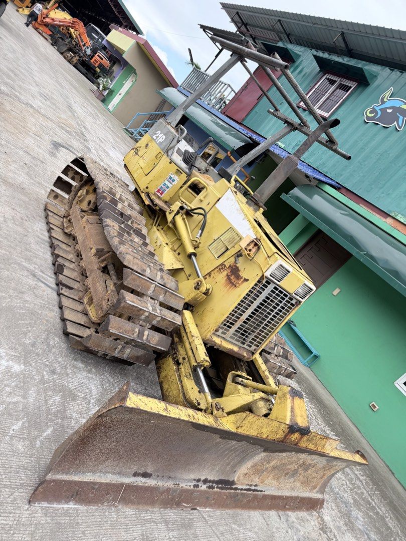 Komatsu d21p (Category: Industrial Equipment) located in Quezon City. Submitted by joemelyn20 (Listing ID 1469168438, Image 3). Description: Komatsu d21p mini bulldozer 1,600+hrs swampy type 4 cylinder Japan surplus Free fully recondition Free repaint and upholstery With 1 month warranty for pump and engine Good running condition For more details and inquiries pls pm or call Ms. Joms 📞 09267665558.