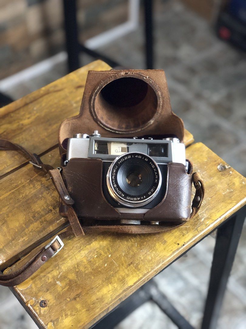 Konica Camera (Category: Cameras) located in Caloocan City. Submitted by BrixGarcia (Listing ID 1469325051, Image 1). Description: .
