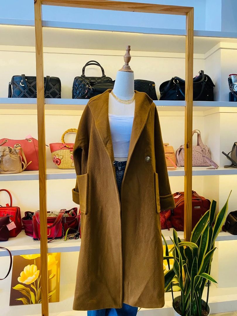 KOREAN WOOL BELTED COAT (Category: Coats, Jackets and Outerwear) located in Baguio. Submitted by asna_taku (Listing ID 1469228456, Image 3). Description: KOREAN WOOL BELTED COAT M-L ₱980.