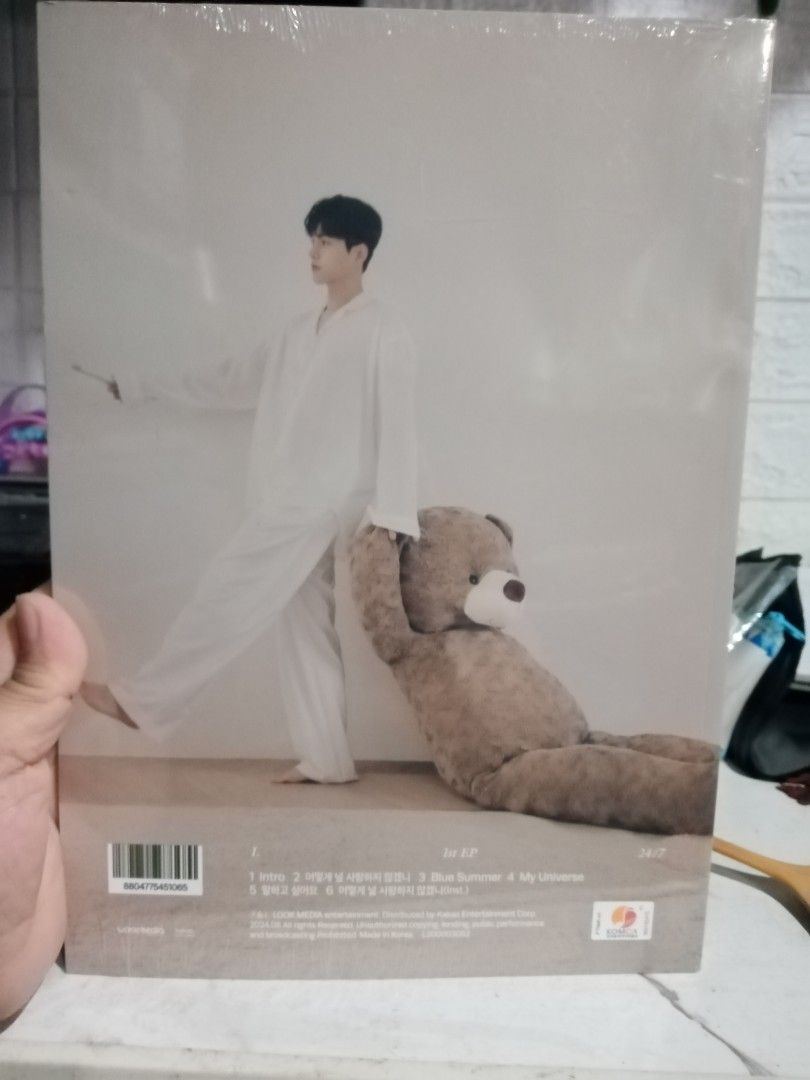 Kpop idol cd & album (Category: CDs & DVDs) located in Caloocan City. Submitted by 4kidsstore (Listing ID 1469381817, Image 1). Description: .