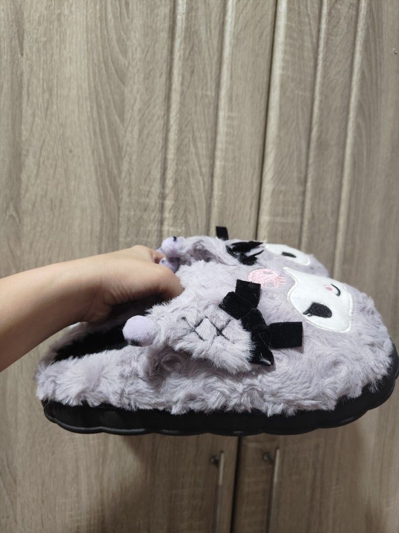 Kuromiii Cotton indoor slipper (Category: Slippers and slides) located in Taguig. Submitted by eunice.bags (Listing ID 1469230043, Image 3). Description: brandnew Size 37-39 can fit to size 6 (with allowance).