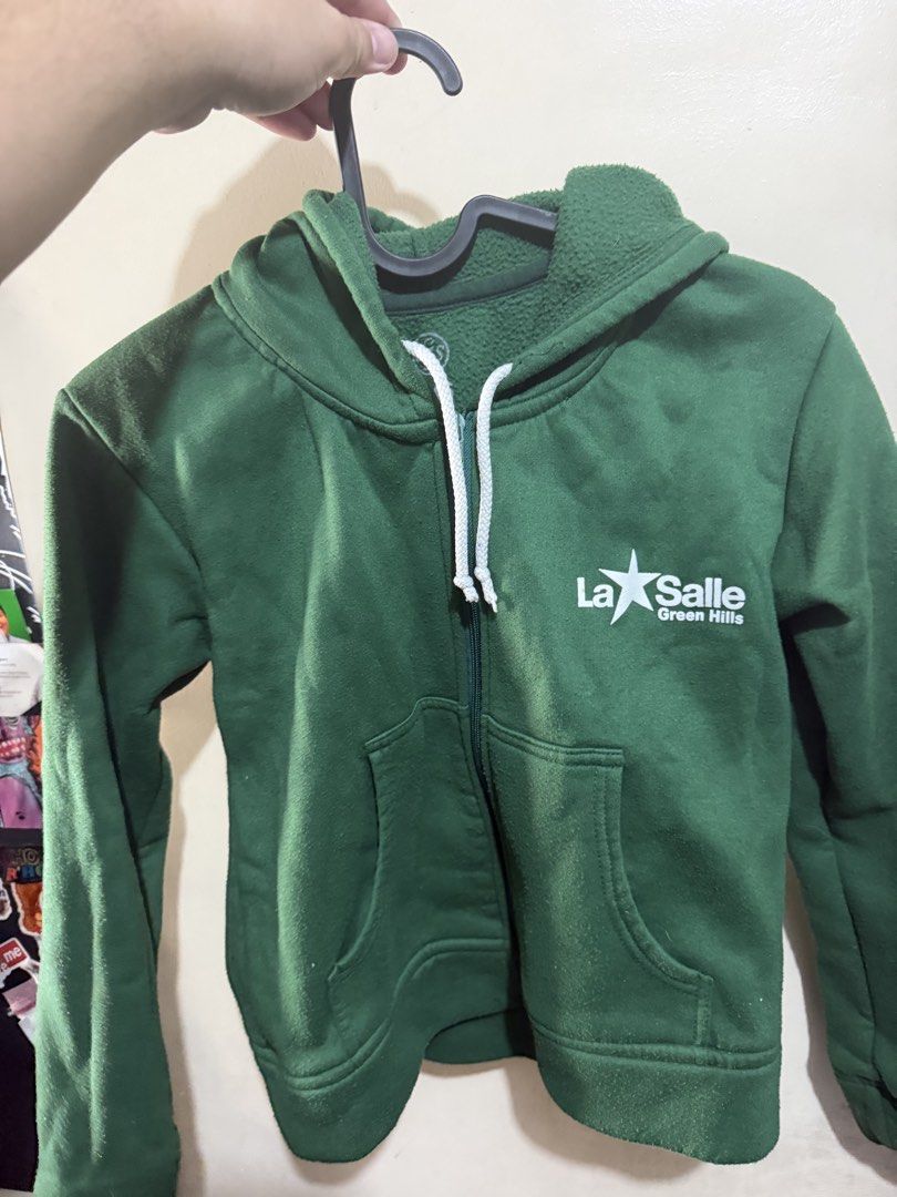 La salle Jacket kids (Category: Kids Wardrobes & Storage) located in San Juan City. Submitted by royceee (Listing ID 1469308951, Image 3). Description: .