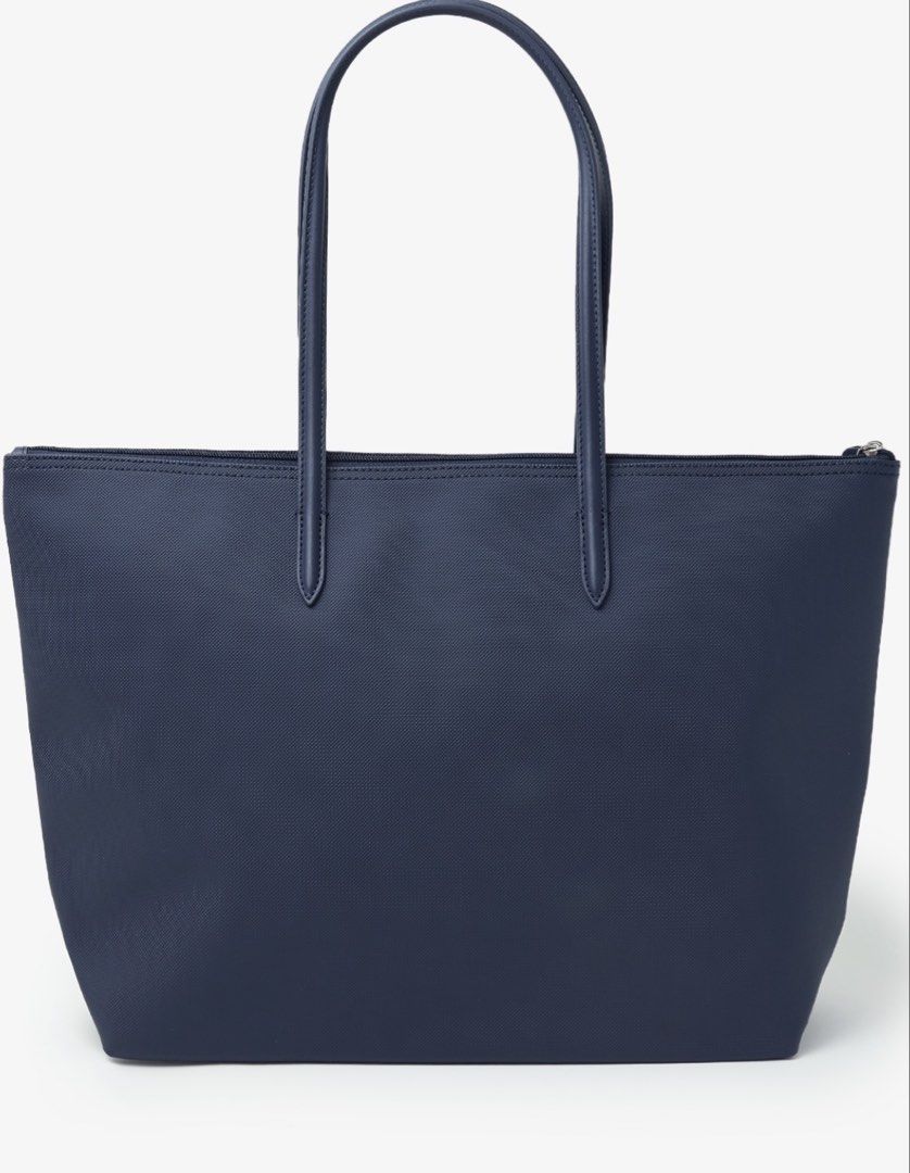 Lacoste Concept Tote (Category: Tote Bags) located in Manila. Submitted by dedeeeeeeeyyy (Listing ID 1469201335, Image 2). Description: og price:6,250 good as new pm me for actual pics.