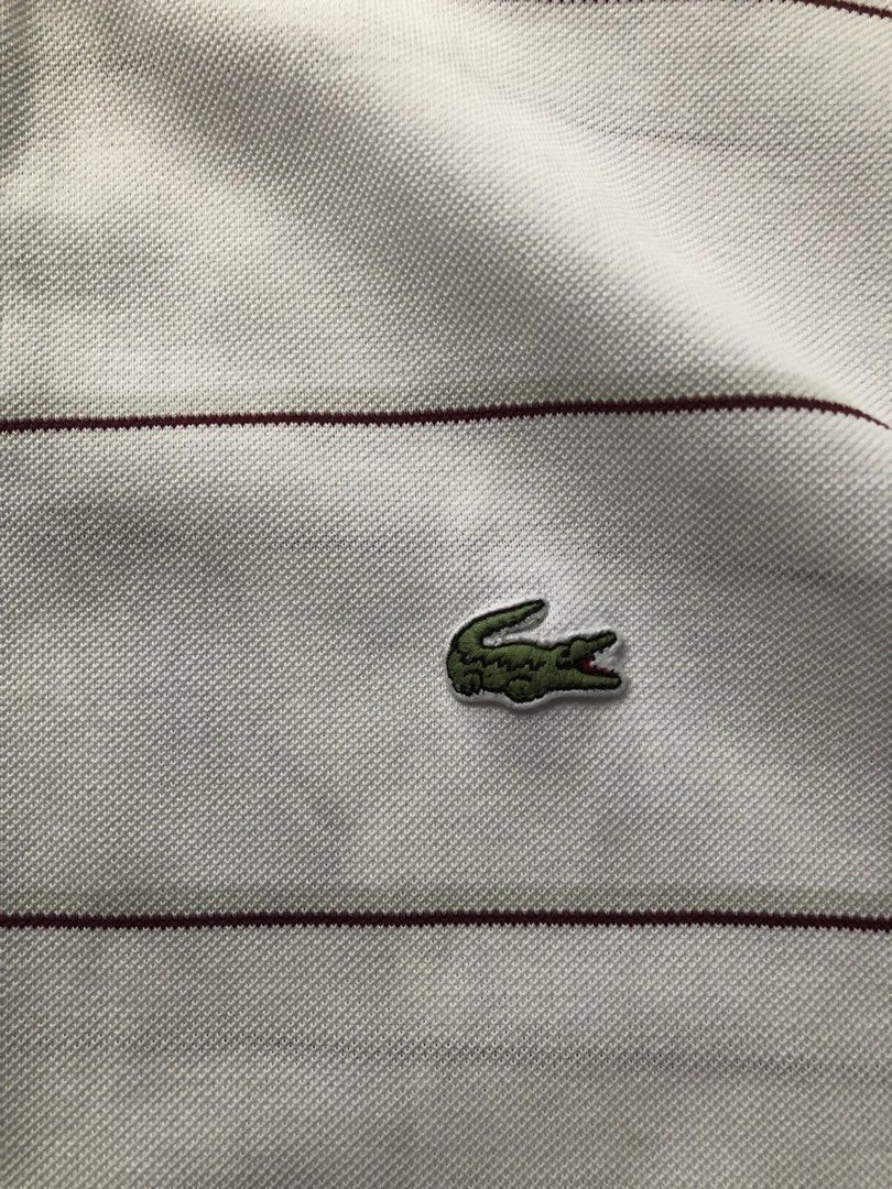 Lacoste Polo Stripes (Large) (Category: Formal Shirts) located in Sumilao. Submitted by kentmarkda97226 (Listing ID 1469262195, Image 3). Description: Minimal stain sa collar.