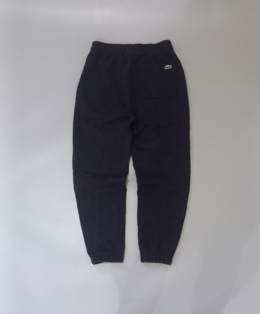 Lacoste Sweatpants (Category: Joggers) located in Cebu City. Submitted by MrLiks_123 (Listing ID 1469249775, Image 1). Description: Lacoste elastic-cuff sweat/track pants brush cotton fleece fabric Dark blue color way Unisex Size 28 stretch max to 34/35 Length 38 Excellent to new quality Cebu Location DM🙇 ******************************************** Lacoste sweat/track pants generally range in price luxury marketplaces like Farfetch, these class