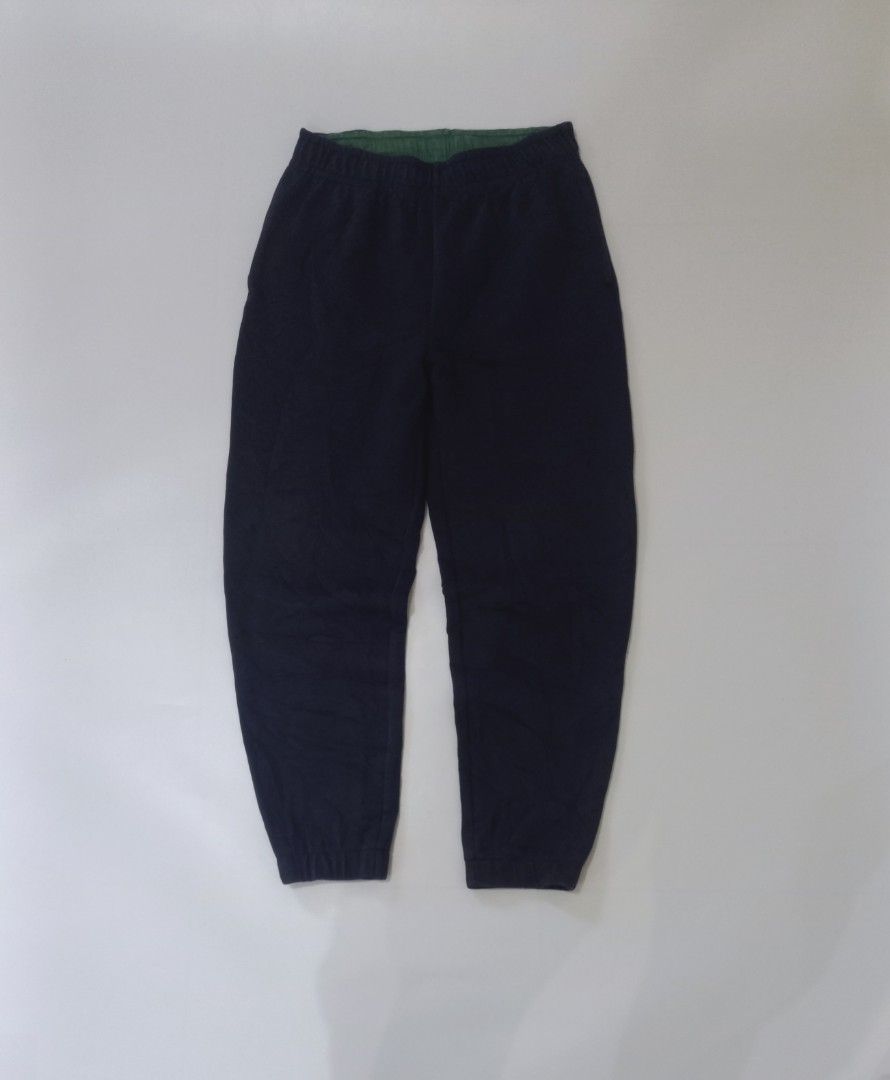 Lacoste Sweatpants (Category: Joggers) located in Cebu City. Submitted by MrLiks_123 (Listing ID 1469249775, Image 2). Description: Lacoste elastic-cuff sweat/track pants brush cotton fleece fabric Dark blue color way Unisex Size 28 stretch max to 34/35 Length 38 Excellent to new quality Cebu Location DM🙇 ******************************************** Lacoste sweat/track pants generally range in price luxury marketplaces like Farfetch, these class