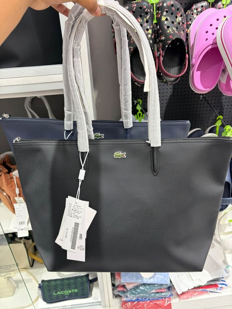 Large Tote Bag Black/Navy (Category: Tote Bags) located in Rizal. Submitted by hiraya16 (Listing ID 1469387918, Image 2). Description: Onhand ready to ship + SF J&T.