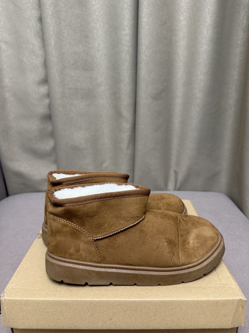 Lefties Winter Furry Boots Brown (Category: Boots) located in Las Pinas. Submitted by thealyssacloset (Listing ID 1469208681, Image 3). Description: .