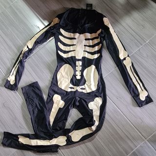 (Category: ) located in . Submitted by reloved.closet26 (Listing ID 1469208712, Image 1). Description: .