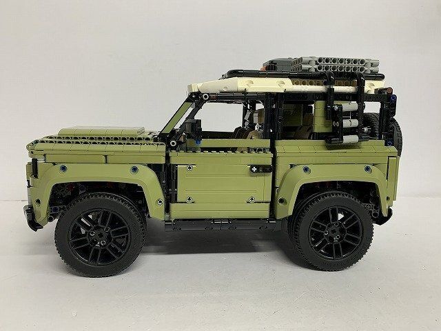 LEGO Land Rover Defender 42110 (Category: Lego & Building Sets) located in Caloocan City. Submitted by letao_shopping_ph (Listing ID 1469261311, Image 2). Description: Shows minimal signs of use; in relatively good condition. >> What do the product condition rankings mean? Sold as-is. The item is shown assembled in the photos; please note that some parts may be missing. Please check the photos carefully. * Condition is assessed based on our compa