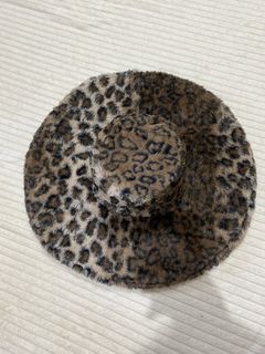 (Category: ) located in . Submitted by 9th.street.thrift (Listing ID 1469209064, Image 1). Description: .