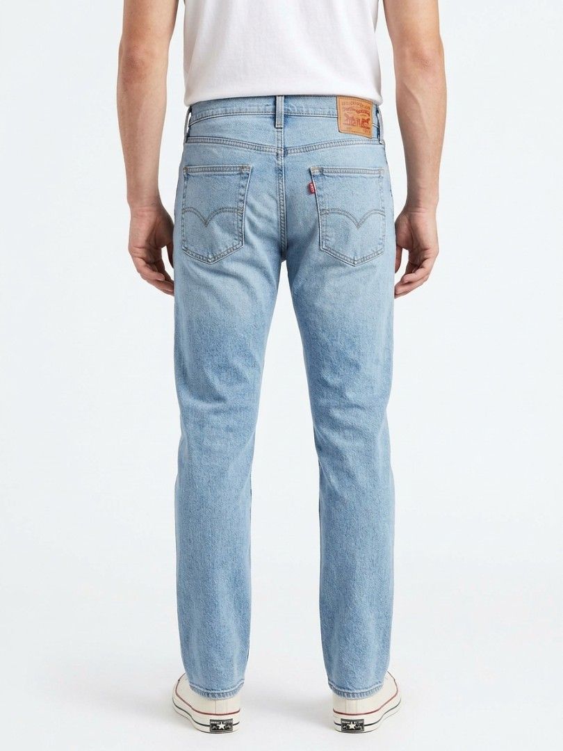 LEVI'S 502 SELVEDGE LIGHT BLUE JEANS (Category: Jeans) located in Quezon City. Submitted by unholy_finds (Listing ID 1469288939, Image 1). Description: - Brand: Levi's 502 - Wash: Light wash - Size: 29 Waist / 32 Length - Fit: Classic straight leg - Style: Standard five-pocket design with branded metal button closure and back leather patch - Condition: Great casual staple for everyday wear.