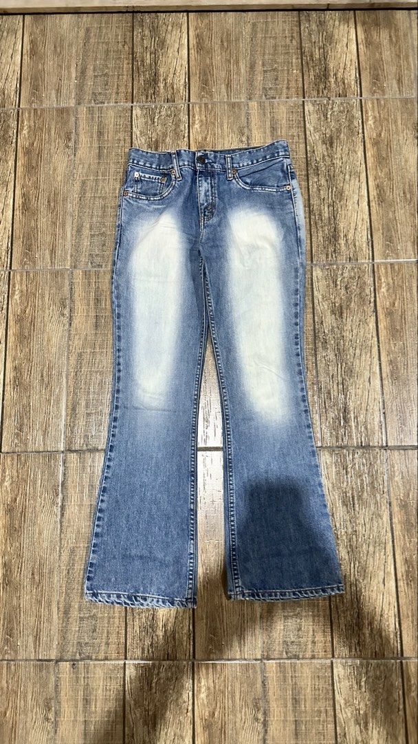 LEVIS BOOTCUT PANTS (Category: Jeans) located in Manila. Submitted by urban.vintage (Listing ID 1469202451, Image 3). Description: ISSUE: NONE ( NEED WASH ) MOP :GCASH ( NO COD ) SHIP VIA : LALAMOVE & J&T LOCATION : PASIG CITY LENGTH : 39 WIDTH : 30 HEM :8-9.