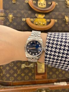 (Category: ) located in . Submitted by redrabbitluxury_singpore (Listing ID 1469219804, Image 1). Description: .