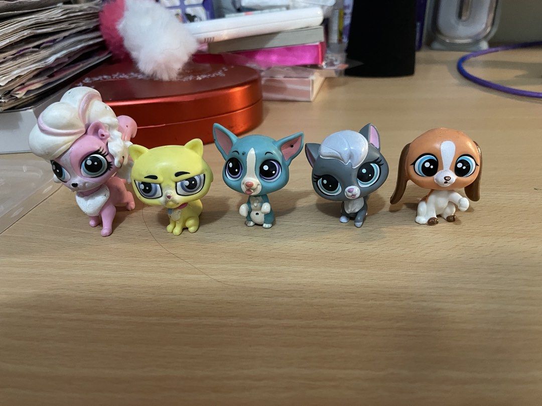 Littlest Pet Shop (LPS) generation 4 collection (Category: Kids Toys) located in Manila. Submitted by mechaengieharvey (Listing ID 1469231907, Image 2). Description: Big LPS are priced ₱100. Small LPS are priced ₱75. MOP: GCash My old LPS collection when I was a wee lass. I want to give them away since I have no more use for them. I hope they can receive love from someone else. :).