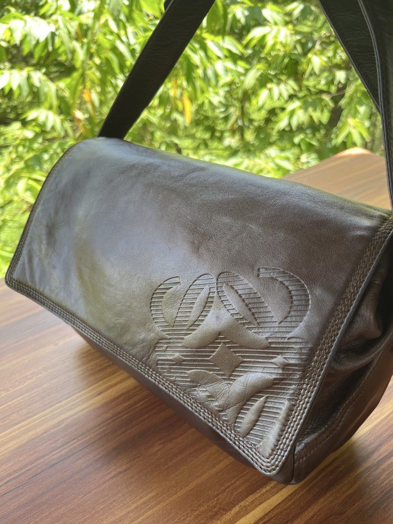 Loewe sling bag (Category: Luxury Bags & Wallets) located in Oroquieta. Submitted by mightyfalcon.f3b3e6 (Listing ID 1469190682, Image 1). Description: from Japan surplus medium genuine leather ykk zip.