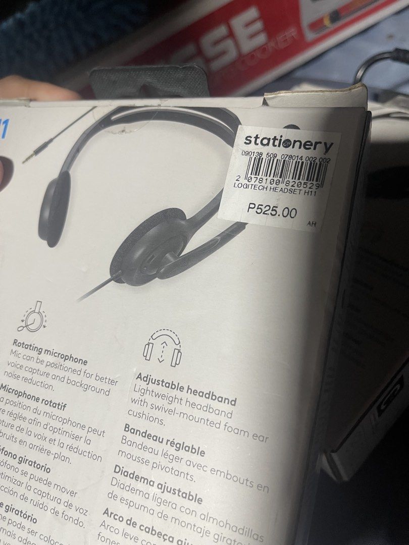 Logitech H111 Headset (Category: Headphones & Headsets) located in Paranaque City. Submitted by cesss_la (Listing ID 1469204513, Image 3). Description: Buy 1 Take 1‼️‼️.