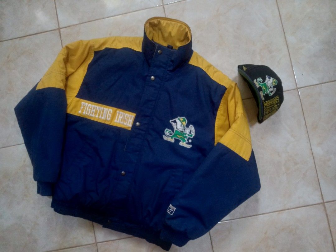 Logo 7 Notre Dame Fighting Irish Puffer Jacket Large (Category: Coats, Jackets and Outerwear) located in Manila. Submitted by ramosjacqu35241 (Listing ID 1469184388, Image 3). Description: For sale ‼️ Notre Dame 🔥 2tone / Side spell out by Apex One ( wool )💎 Puffer Jacket by Logo 7 size large (27.5*25) M on tag best fit Large 💎 2200 each 📌 4k take all 📍 Location: Baguio city 🌲 🌲 🌲 Pm/Dm 📩 📩 📩.