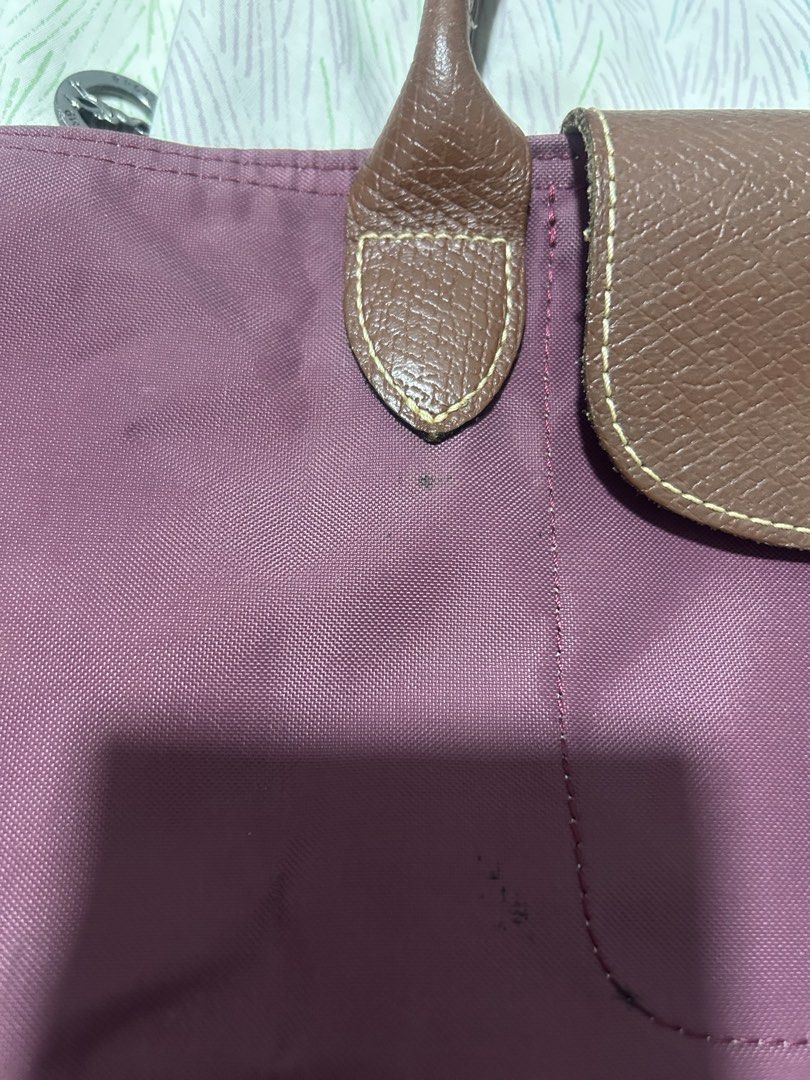 Longchamp Le Pliage Short Handle Medium (Category: Tote Bags) located in Santa Cruz. Submitted by mmgcl (Listing ID 1469263848, Image 3). Description: .