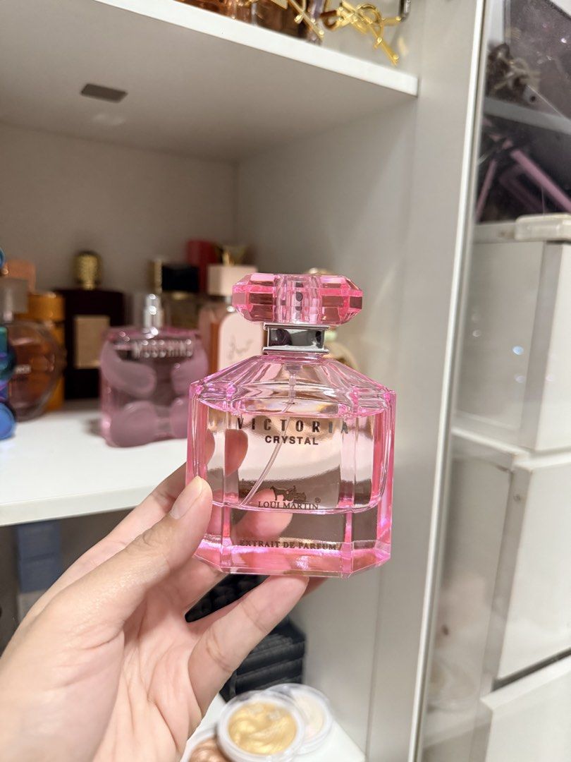 Loui Martin Victoria Crystal (Category: Fragrance & Deodorants) located in Bacoor. Submitted by jandeeee (Listing ID 1469357698, Image 1). Description: Dupe of Versace Bright Crystal.