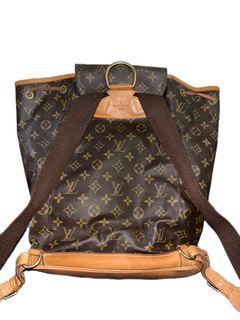 (Category: ) located in . Submitted by _streetthrift (Listing ID 1469280431, Image 1). Description: .