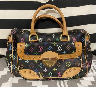 (Category: ) located in . Submitted by mj.finds (Listing ID 1469257057, Image 1). Description: .