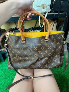 (Category: ) located in . Submitted by ukay_finds9.9 (Listing ID 1469335518, Image 1). Description: .