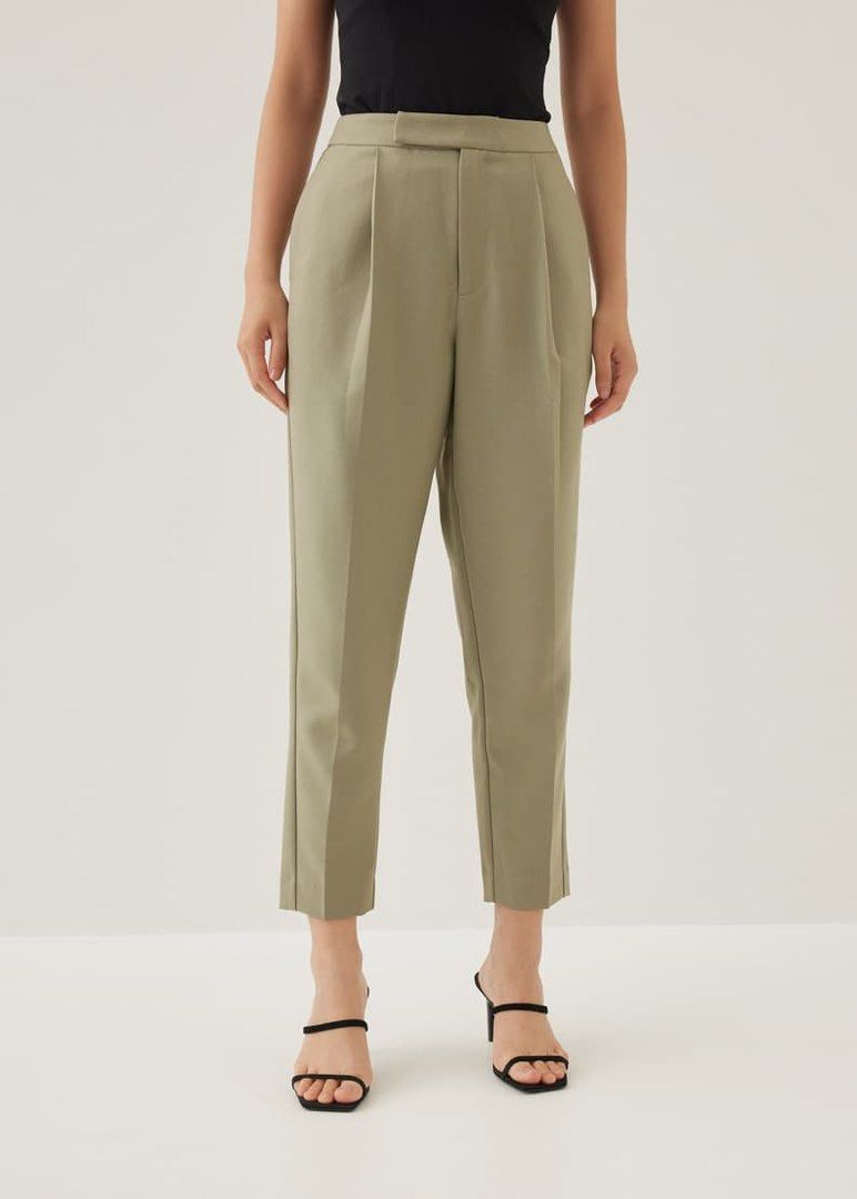 Love Bonito Sela Tailored Peg Leg Pants (Category: Other Bottoms) located in Cabanatuan. Submitted by boutiquelouise (Listing ID 1469296318, Image 3). Description: .