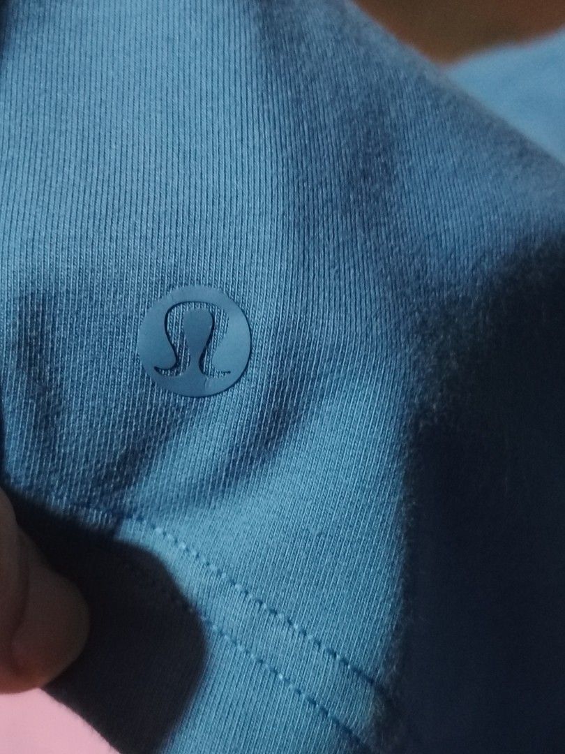 Lululemon Blue Athletic (Category: Activewear) located in Santa Rosa. Submitted by RRRR0520 (Listing ID 1469207840, Image 3). Description: - Brand: Lululemon - Color: Blue - Material: Soft ribbed fabric with tonal stitching - Perfect for: Gym, running, or everyday athleisure styling.
