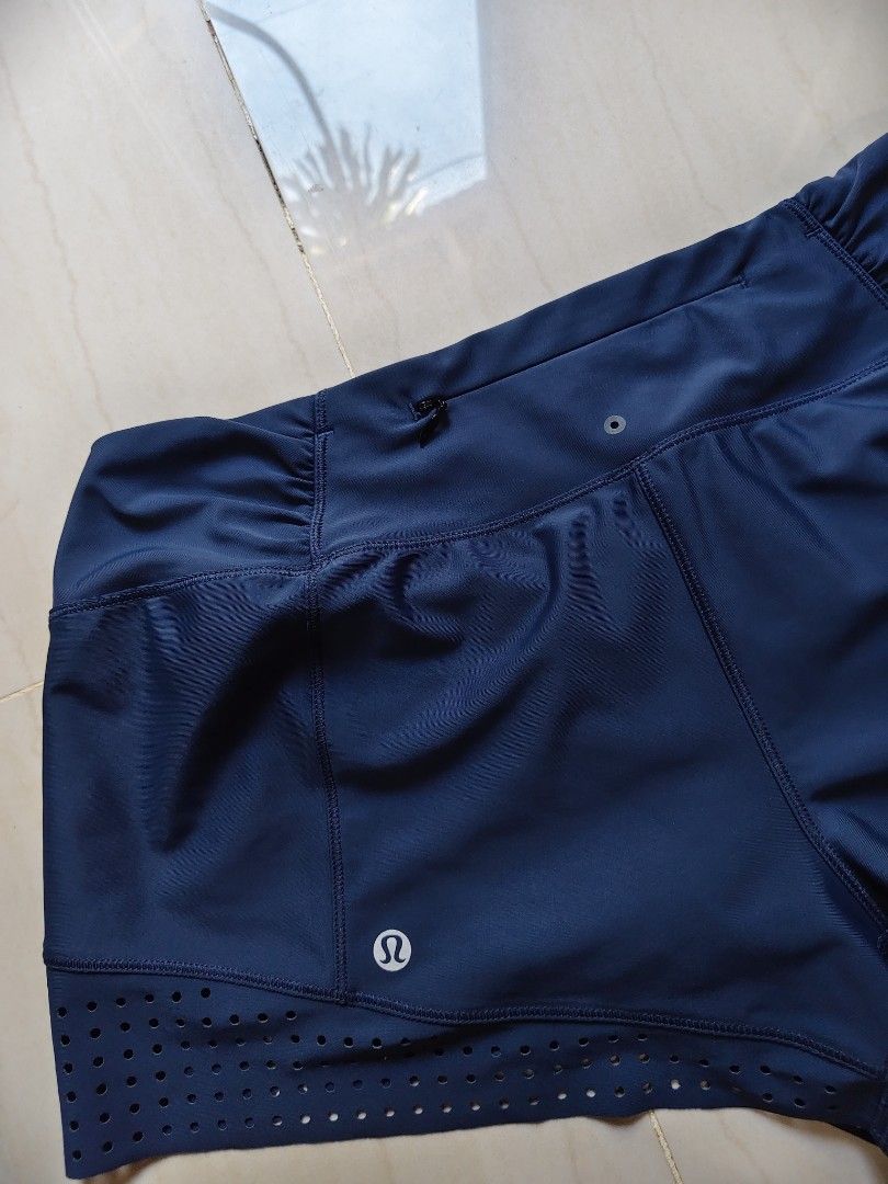 Lululemon Running Short (Category: Shorts) located in Iloilo. Submitted by branded-boy0422_16 (Listing ID 1469197496, Image 3). Description: W: 30-32 L: 9 Good as new Need washed only.