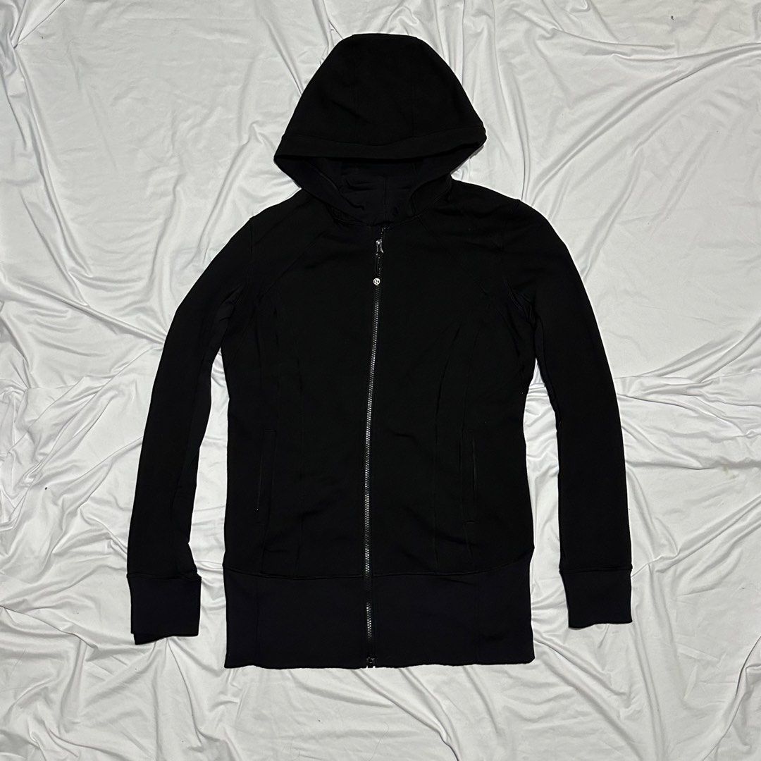 Lululemon Track Jacket High Collar Stretch Performance Athleisure (Category: Coats, Jackets and Outerwear) located in Manila. Submitted by _upstylethriftandcraft (Listing ID 1469221500, Image 2). Description: Lululemon Track Jacket High Collar Stretch Performance Athleisure ☆ Bust - 20inch ☆ Length - 28inch ☆ Dot 12 .