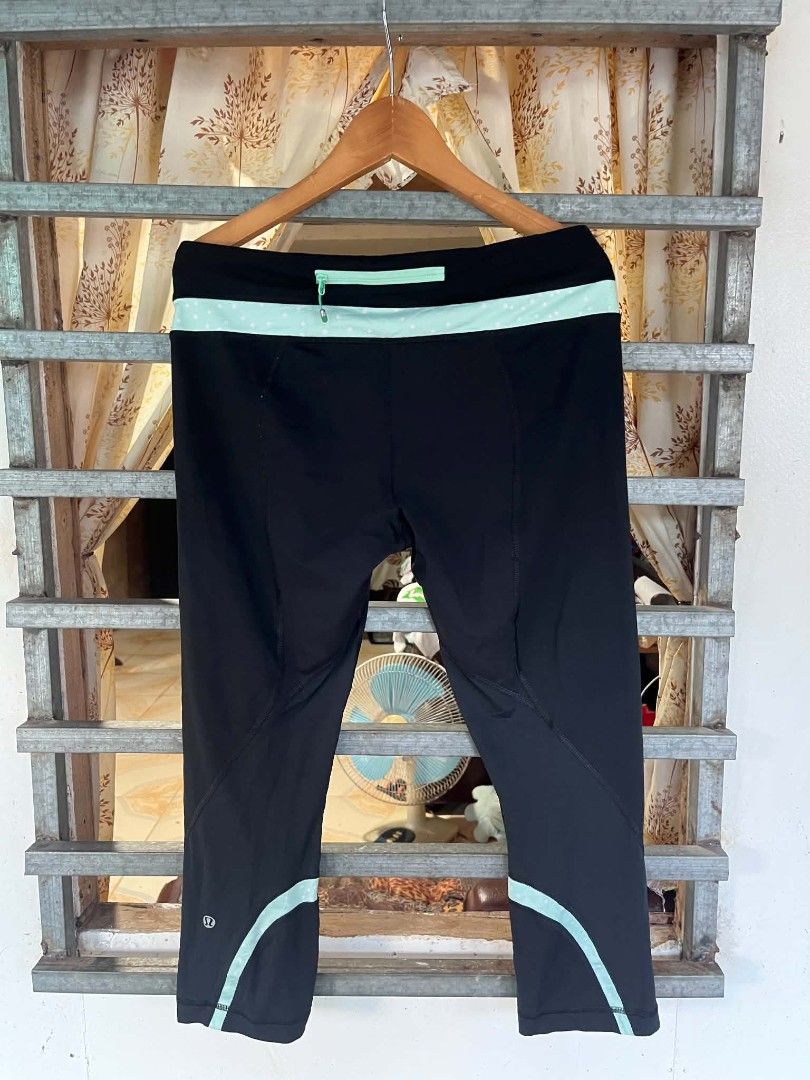 lululemon womens leggins (Category: Activewear) located in Rizal. Submitted by saint-nike11 (Listing ID 1469165326, Image 2). Description: lululemon womens leggins dot 8 on tag 30 to 34 bewang haba 29 650 + sf.