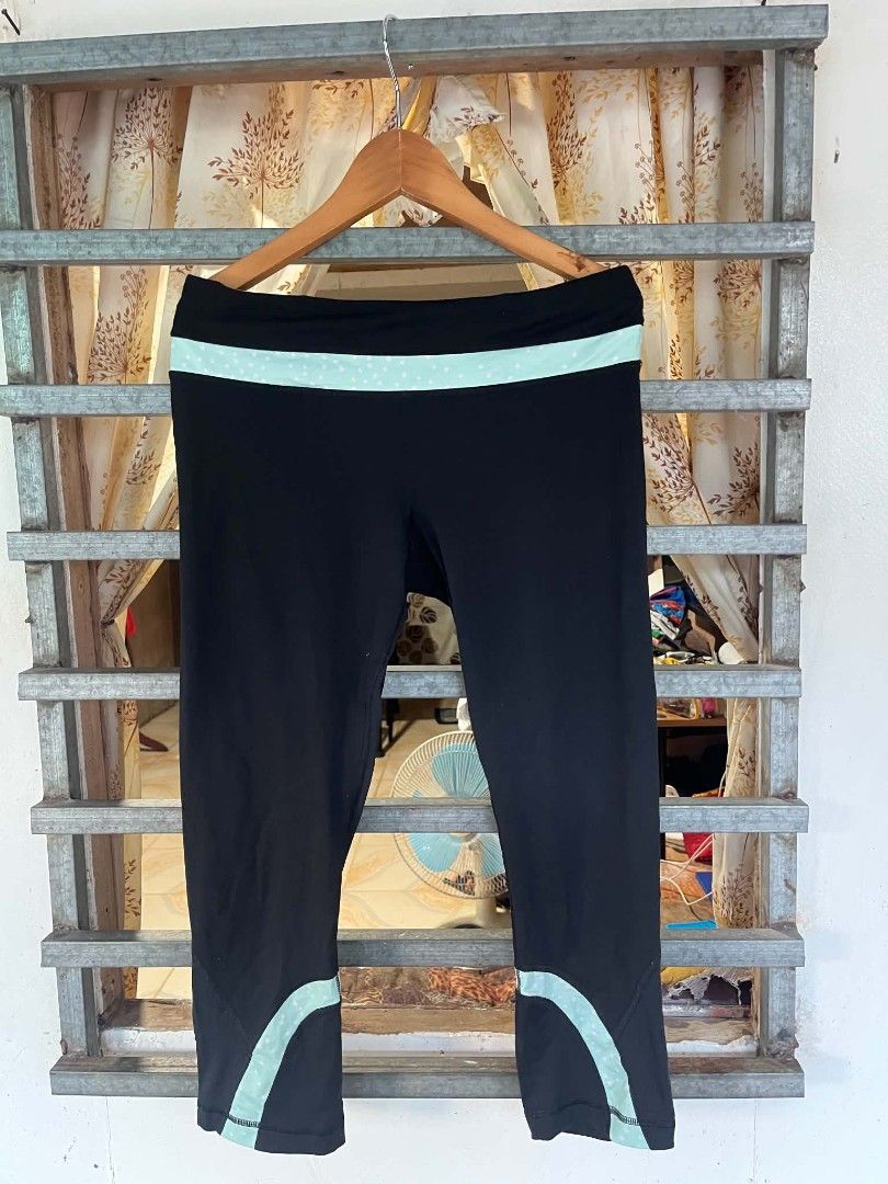 lululemon womens leggins (Category: Activewear) located in Rizal. Submitted by saint-nike11 (Listing ID 1469165326, Image 1). Description: lululemon womens leggins dot 8 on tag 30 to 34 bewang haba 29 650 + sf.