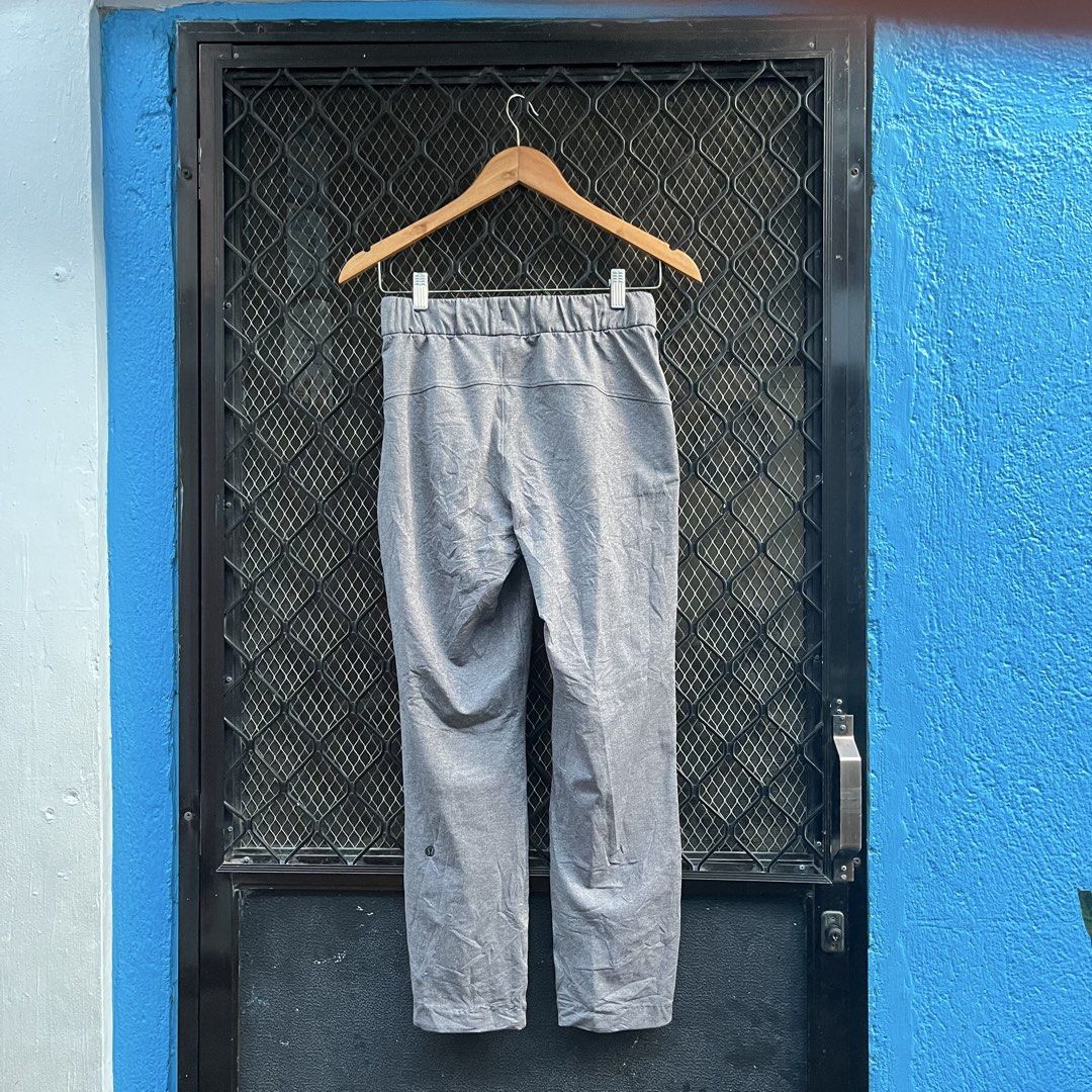 Lululemon womens On The Fly Pants (Category: Activewear) located in Taguig. Submitted by scoutandloots (Listing ID 1469204997, Image 3). Description: Lululemon womens On The Fly Pants • Size: 2 • Waistline: 13” • Length: 34.5” • Leg opening: 6” 499.